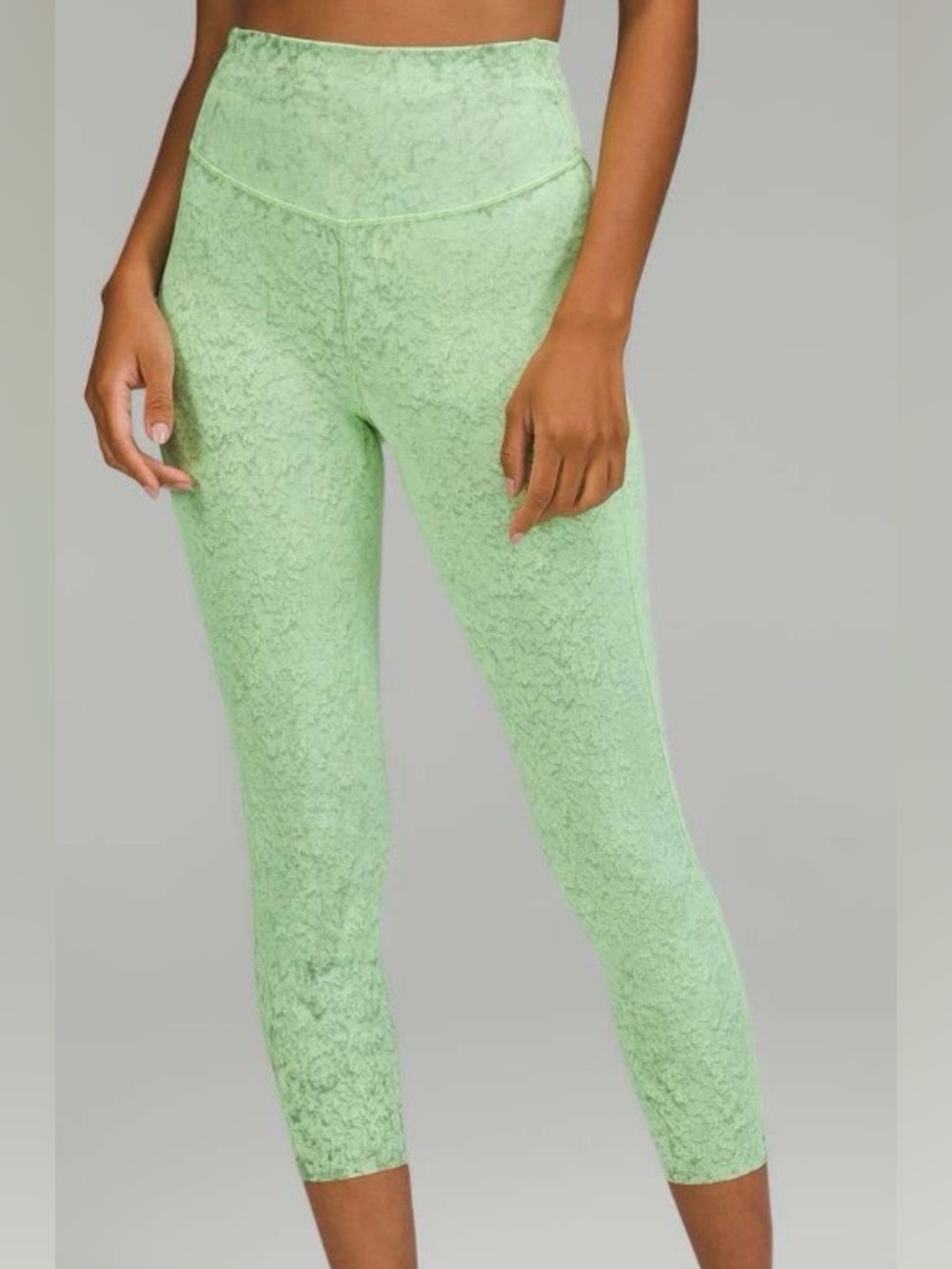 Lululemon Athletica NWT Base Pace HR 25” Leggings